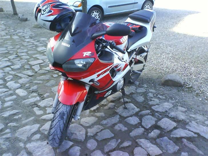 Yamaha YZF R6 billede 2