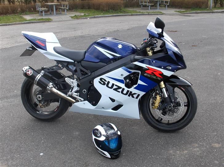 Suzuki gsxr 750 k4