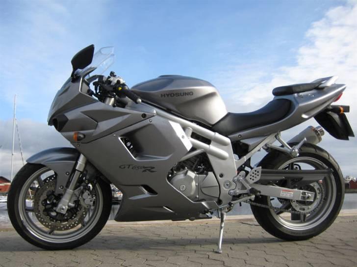 Hyosung GT 650 R (SOLGT) billede 2