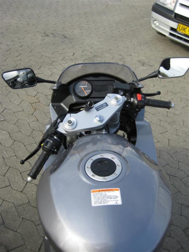 Hyosung GT 650 R (SOLGT) billede 8