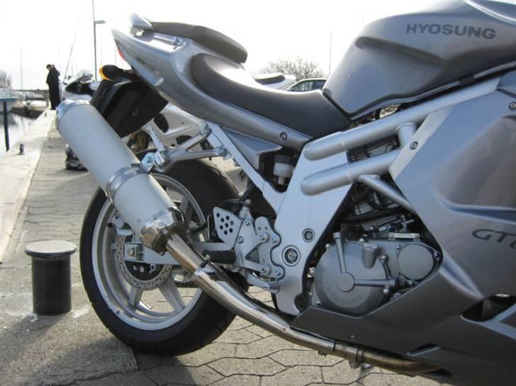 Hyosung GT 650 R (SOLGT) billede 9