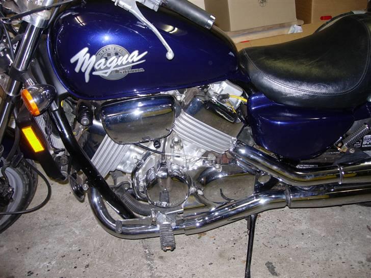 Honda vf 750 c magna billede 5