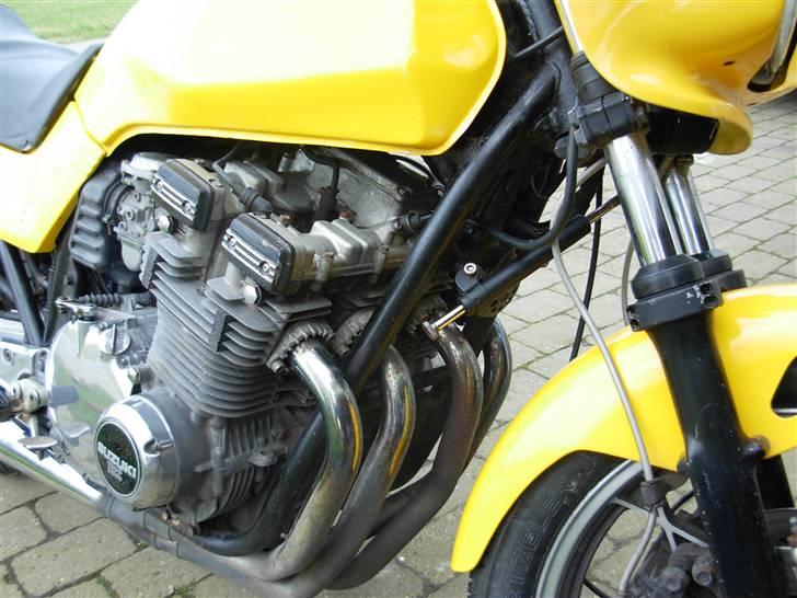 Suzuki GSX 1100 E ( solgt ) billede 4