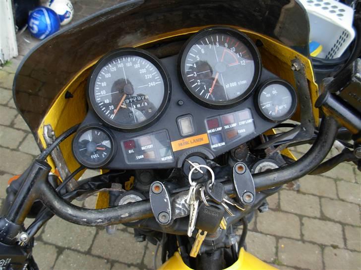 Suzuki GSX 1100 E ( solgt ) billede 9