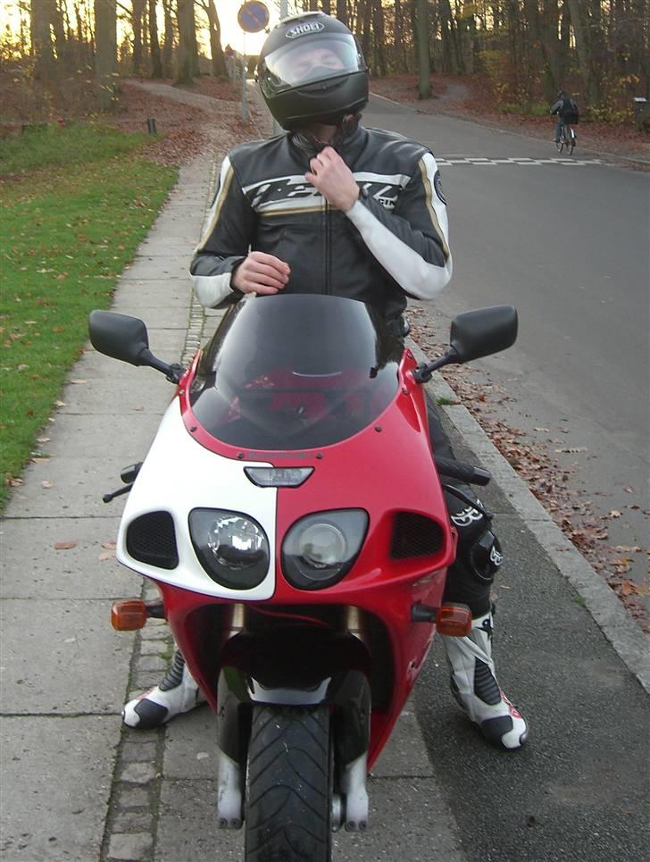 Kawasaki Ninja zx7r *Solgt* billede 4