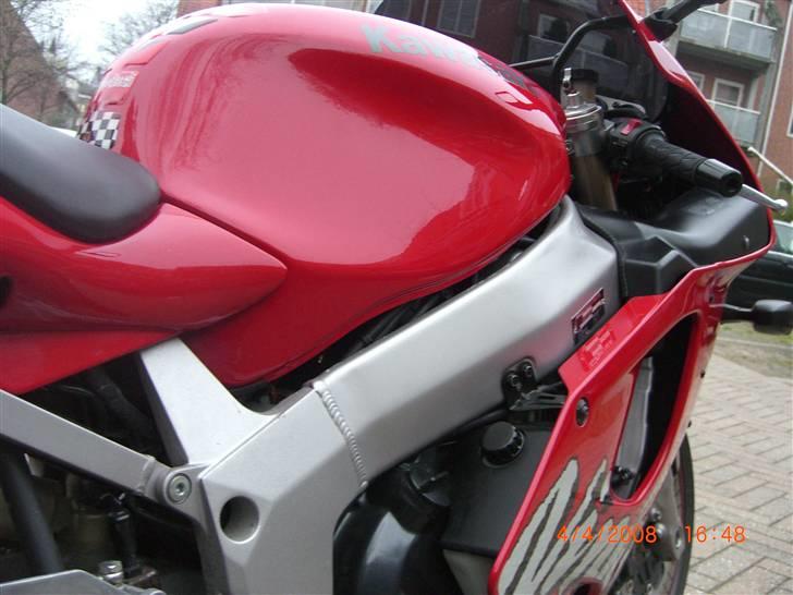 Kawasaki Ninja zx7r *Solgt* billede 9