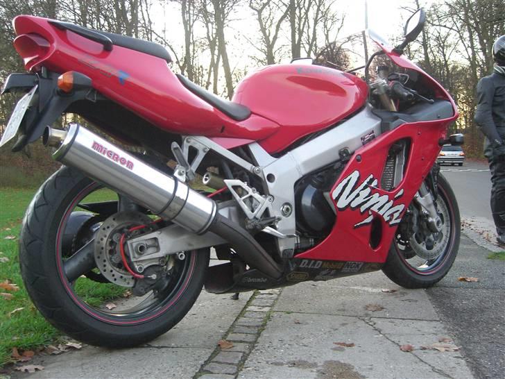 Kawasaki Ninja zx7r *Solgt* billede 18