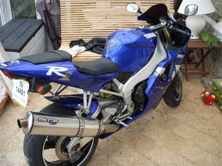 Yamaha yzf 1000 R1 billede 4