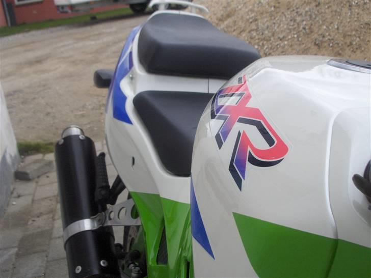 Kawasaki zxr 400 L4 "SOLGT" billede 19