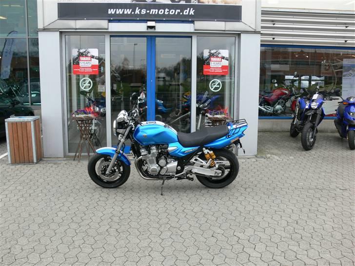 Yamaha xjr 1300 * SOLGT * - SÅ - er det endelig hjemad og vi er meget tifredse med det hele...! billede 3