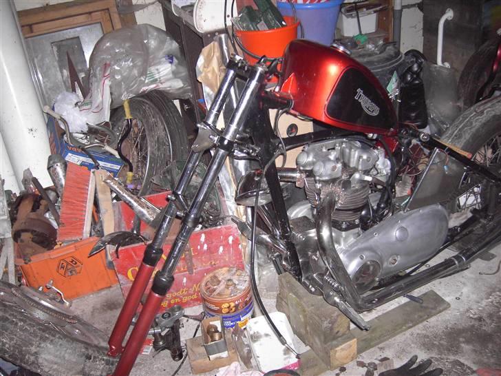 Triumph Speed tvin - UDSKIFTNING AF "FOR KORT" GAFFEL. billede 7