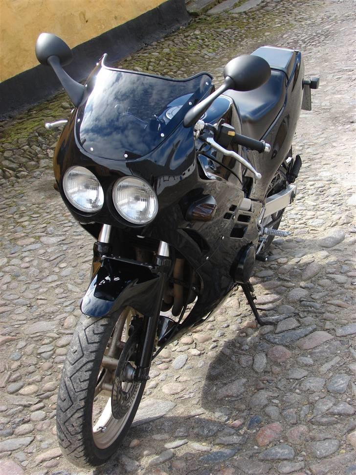 Suzuki Gsx-R 250 billede 10