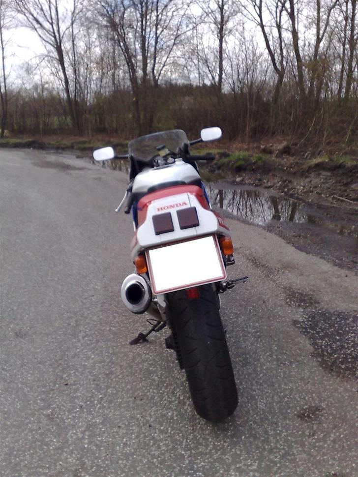 Honda VFR 400 R NC30 (Solgt) billede 7