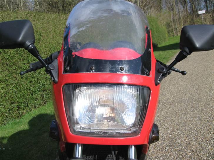 Kawasaki GPZ 600 R *SOLGT* billede 16