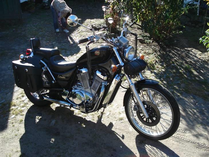 Suzuki intruder 750 vs - den kører bare godt billede 2