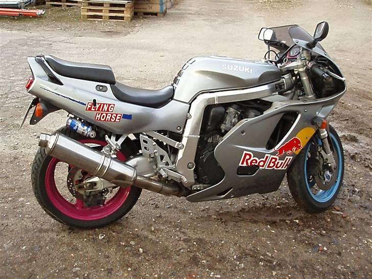 Suzuki GSX-R 750 W billede 1