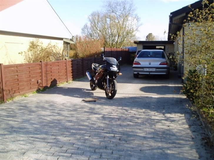 Yamaha Fzr 600 solgt billede 6