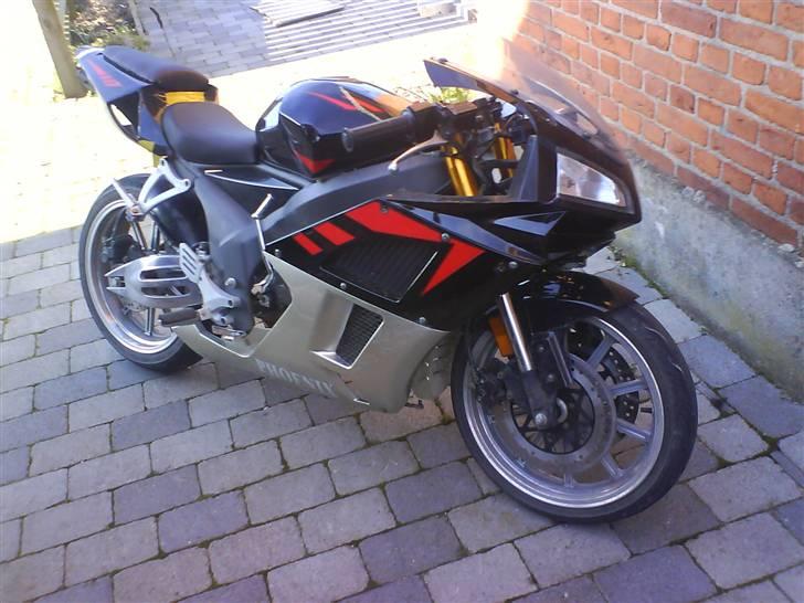 Skyteam phoenix er solgt billede 1