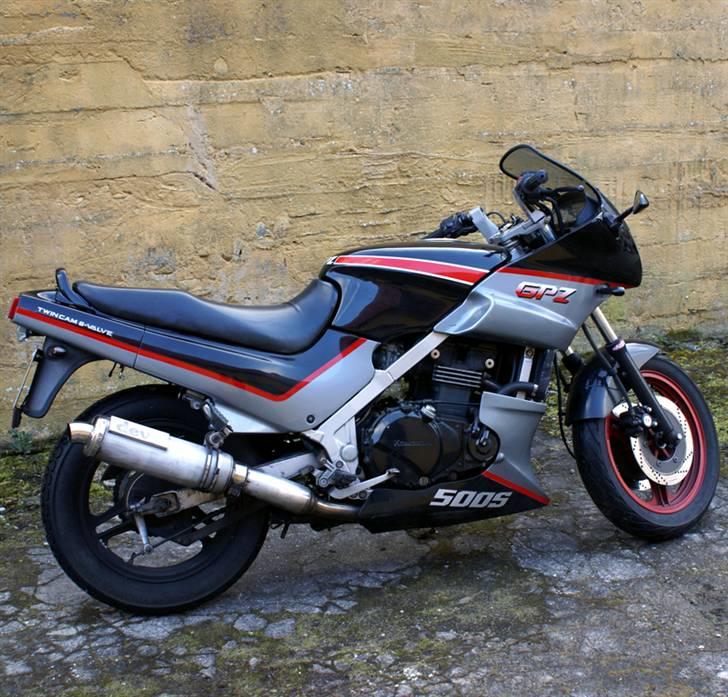Kawasaki GPZ 500 s **SOLGT** billede 4