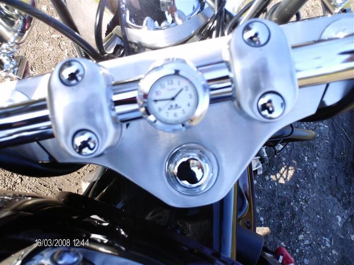 Yamaha XVS 1100 billede 5