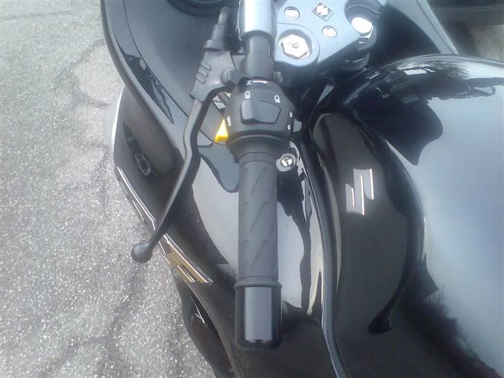 Suzuki GSX750F (SOLGT) - Sorte greb billede 6