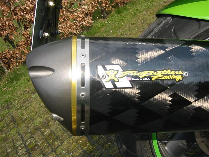 Kawasaki ZX7R Cup Edition - Carbon og titanium billede 15
