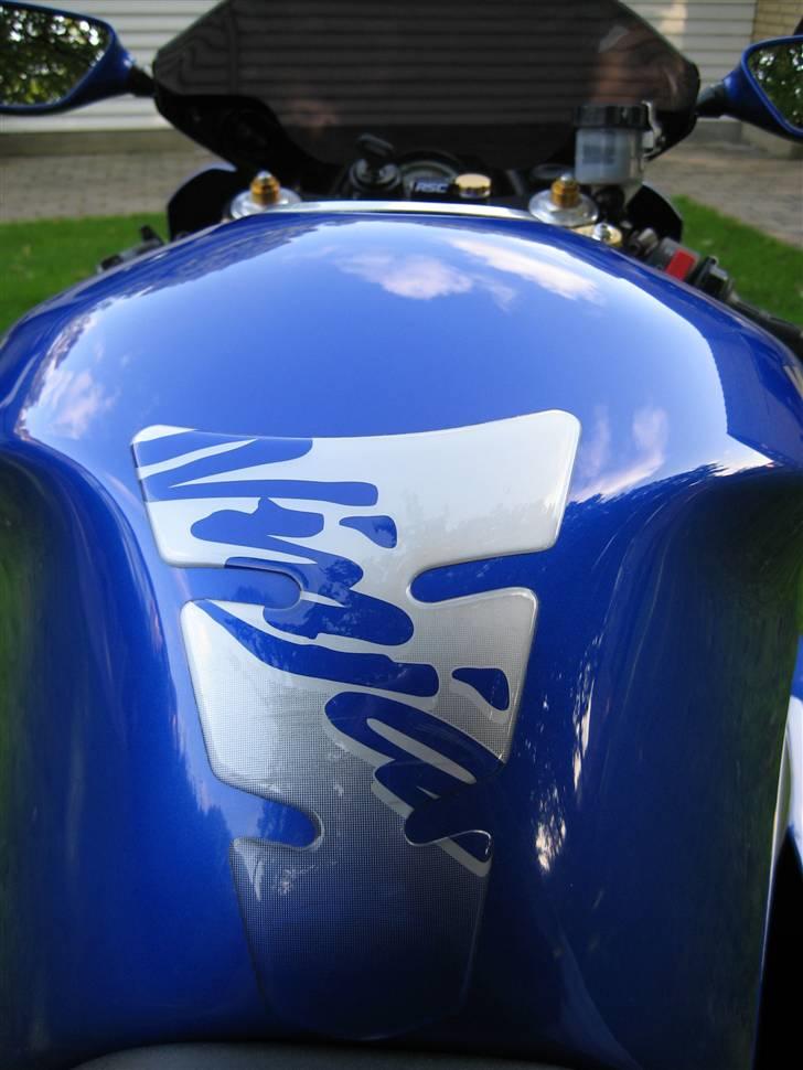 Kawasaki ZX6R billede 8