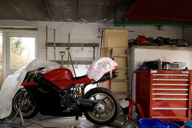 Ducati 748/996 - "værkstedet" billede 6