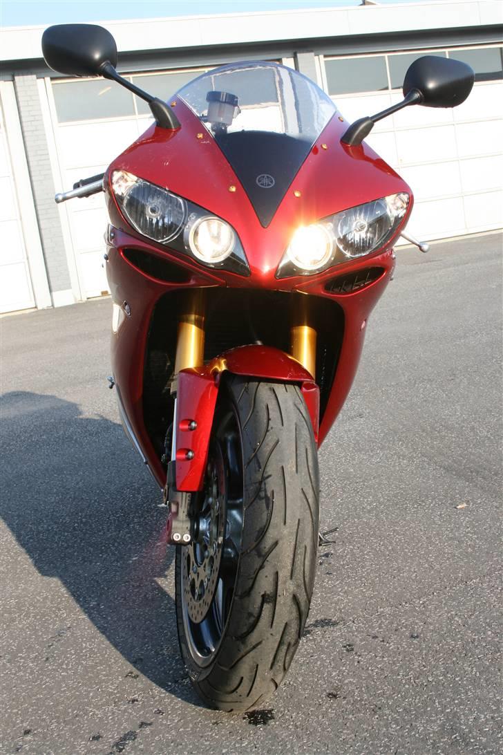 Yamaha YZF R1 billede 12