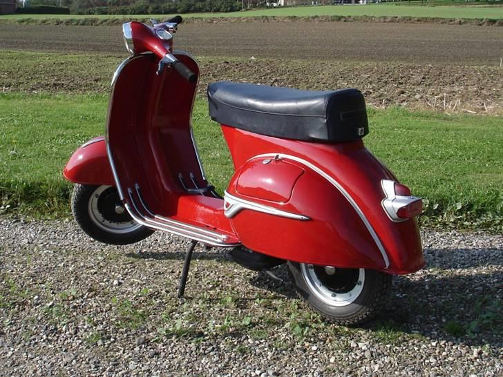 Vespa 150 Grand Luxe (S) billede 1