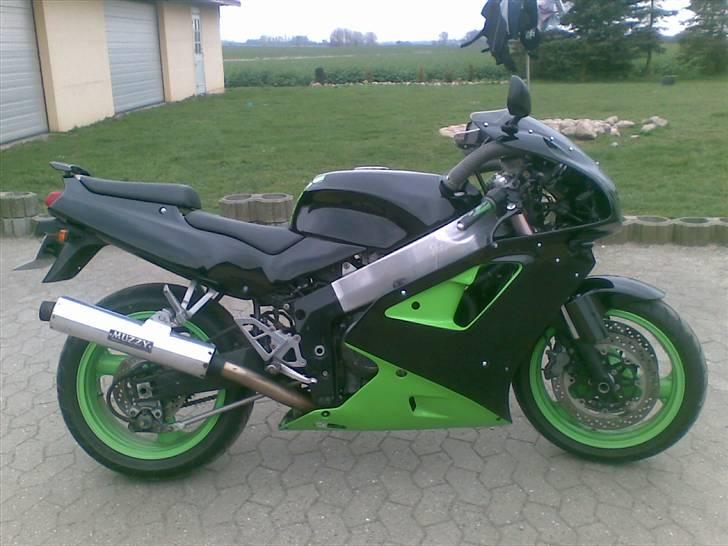 Kawasaki ZXR 750 J billede 4