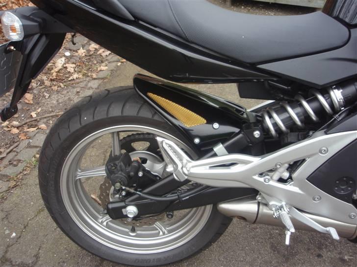 Kawasaki ER-6f ABS - Hugger - fra højre side billede 8