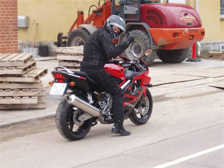 Honda CBR600Fi SOLGT!!! - Ready for take off, Rydberg MC billede 2