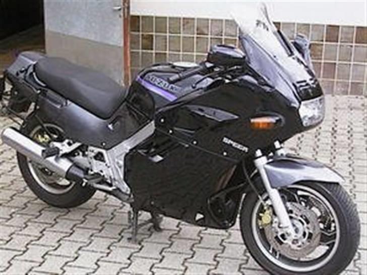 Suzuki gsx 1100 f billede 5