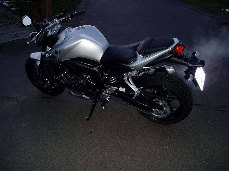 Yamaha FZ1-NA billede 3