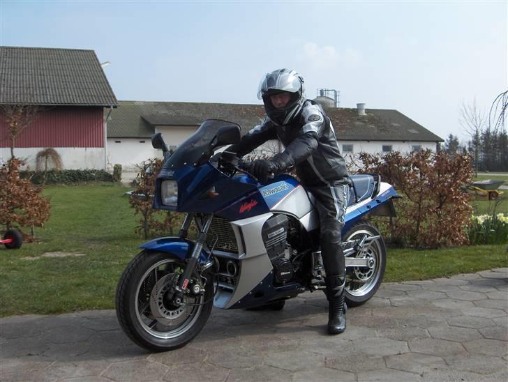 Kawasaki Gpz 900R billede 14