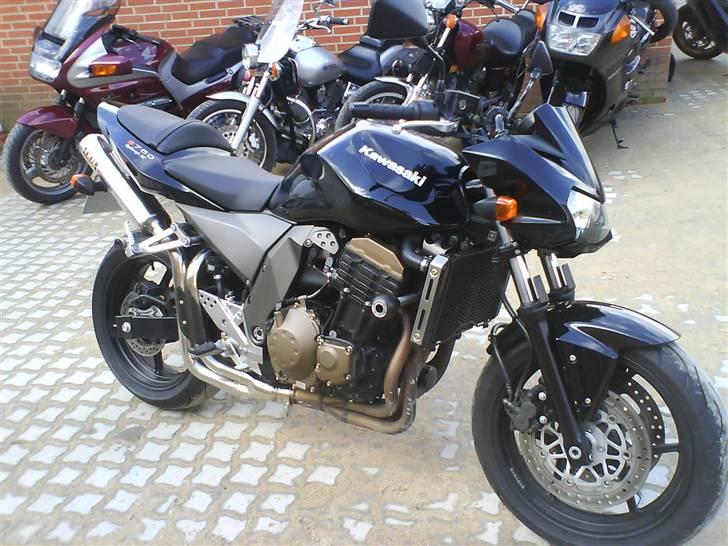 Kawasaki z750 billede 3
