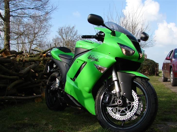 Kawasaki ZX6R NINJA billede 4