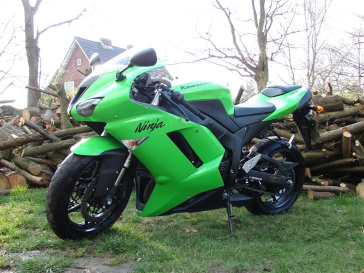 Kawasaki ZX6R NINJA billede 5