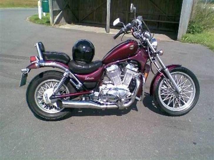 Suzuki vs 700- SOLGT billede 4