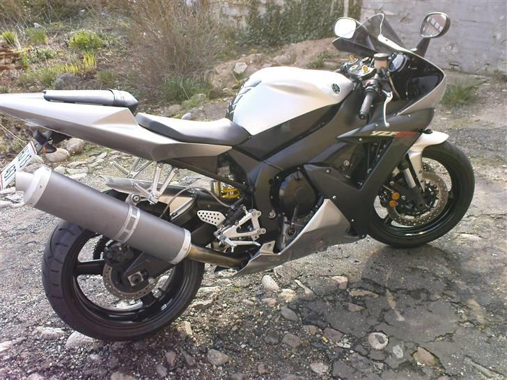Yamaha r1 billede 5