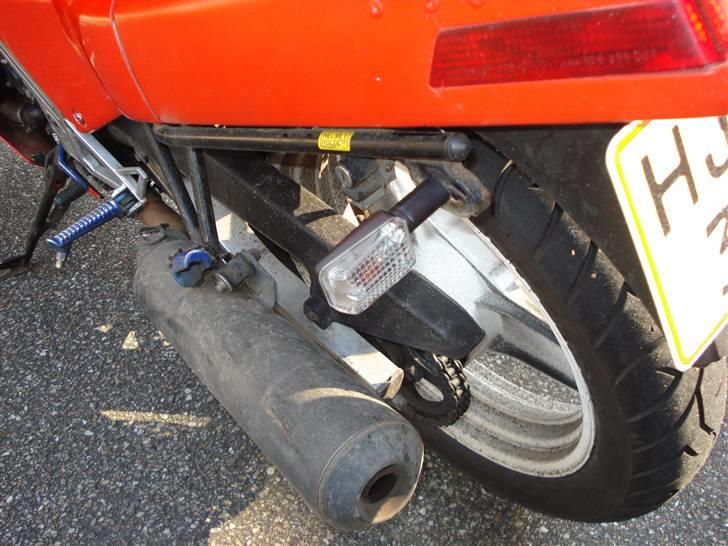 Honda vfr 750 f rc24  solgt billede 9