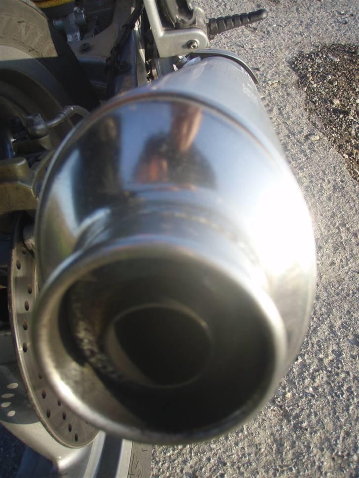 Ducati Monster 750 i.e. SOLGT - De gamle original potter = kedelige!! Se Termignoni på et andet billed = Ja tak! billede 5