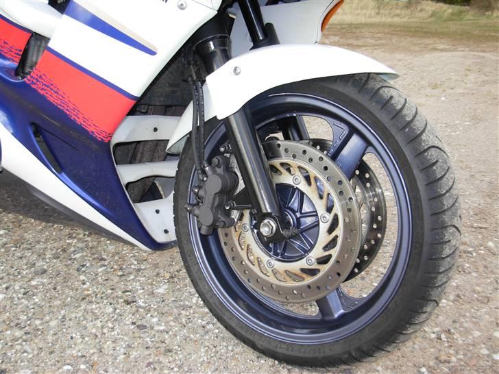 Honda CBR 1000 F sc24 billede 11