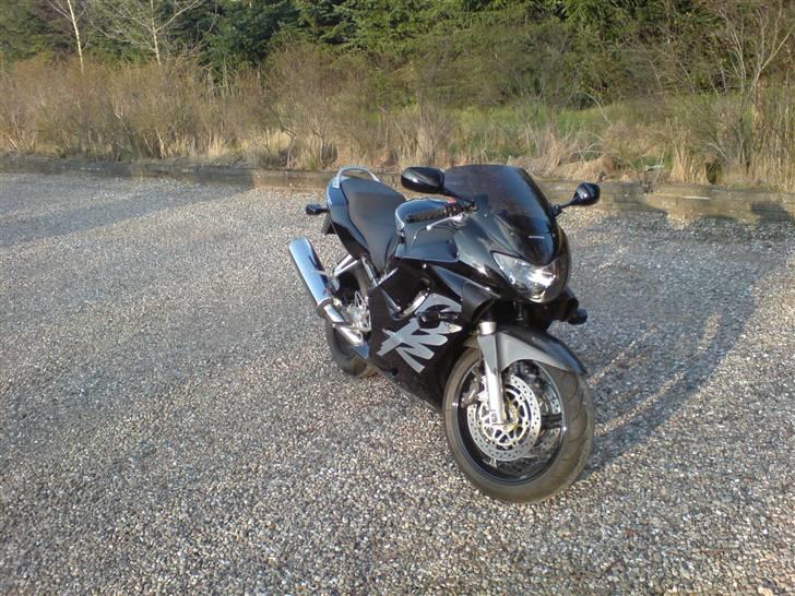 Honda CBR 600F billede 2