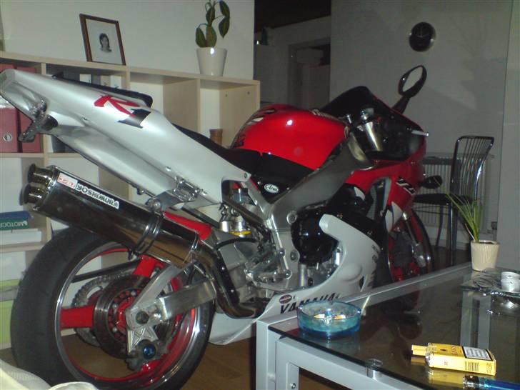 Yamaha Yzf R1   SOLGT billede 2