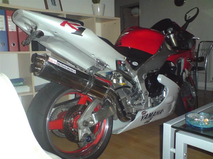 Yamaha Yzf R1   SOLGT billede 6