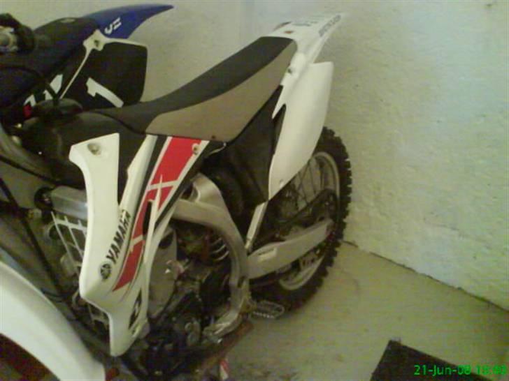 Yamaha solgt - sammen med dens nye kæreste yamaha 450 fra 08 :) billede 11