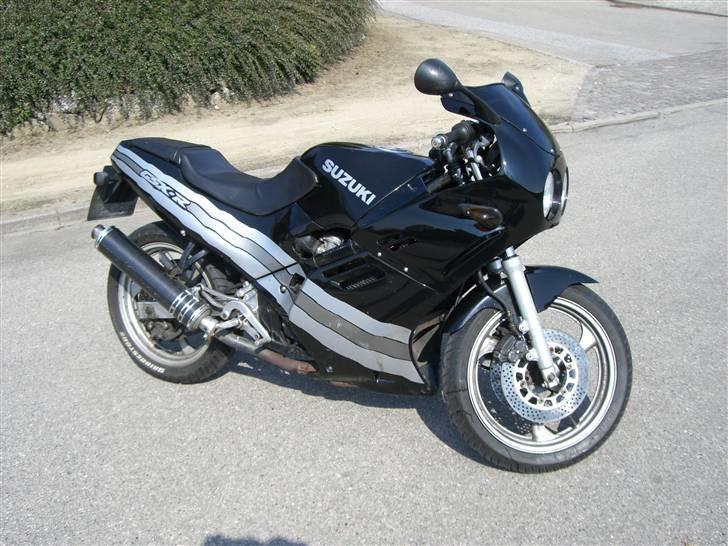 Suzuki GSX-R "solgt" billede 10