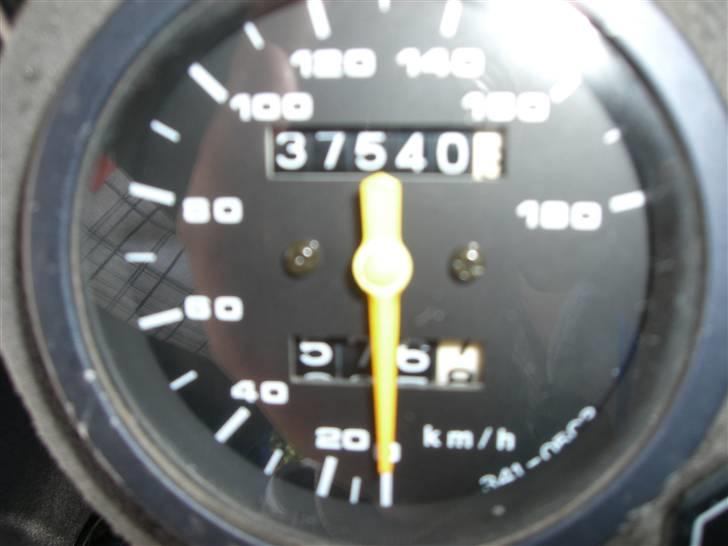 Suzuki GSX-R "solgt" billede 14